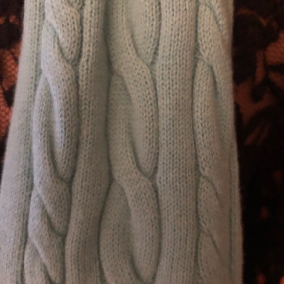 Talbots Cableknit Scarf - Picture 2 of 3